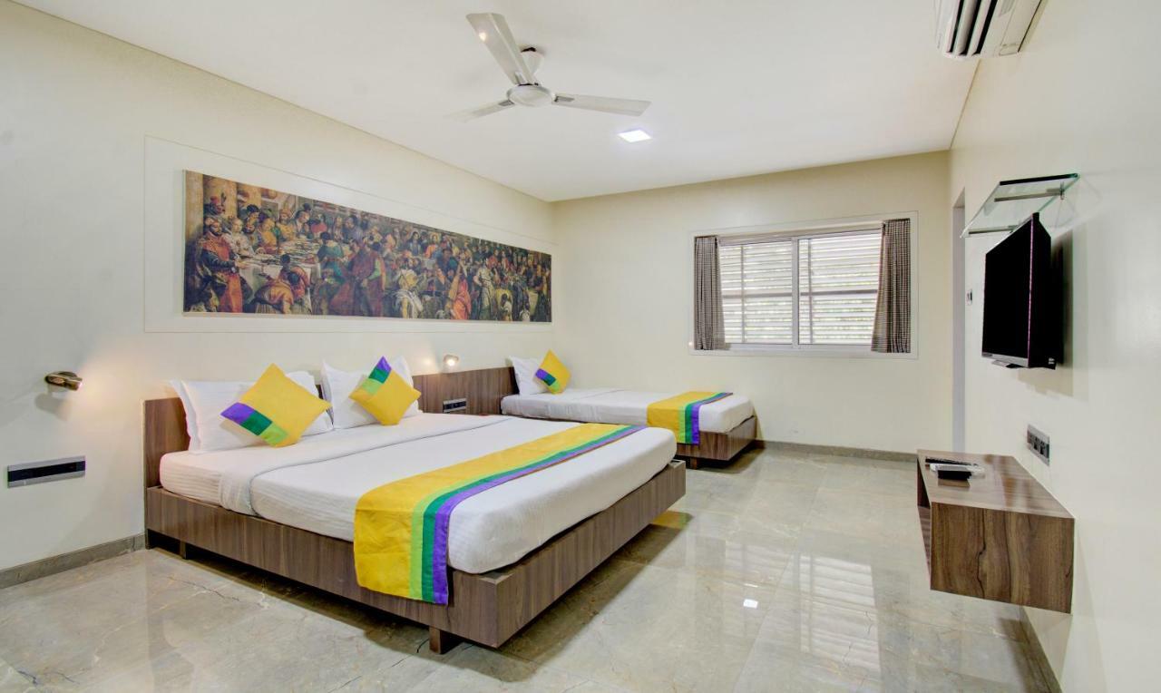 Treebo Trend Lalaji'S Executive Hotel Aurangabad  Buitenkant foto